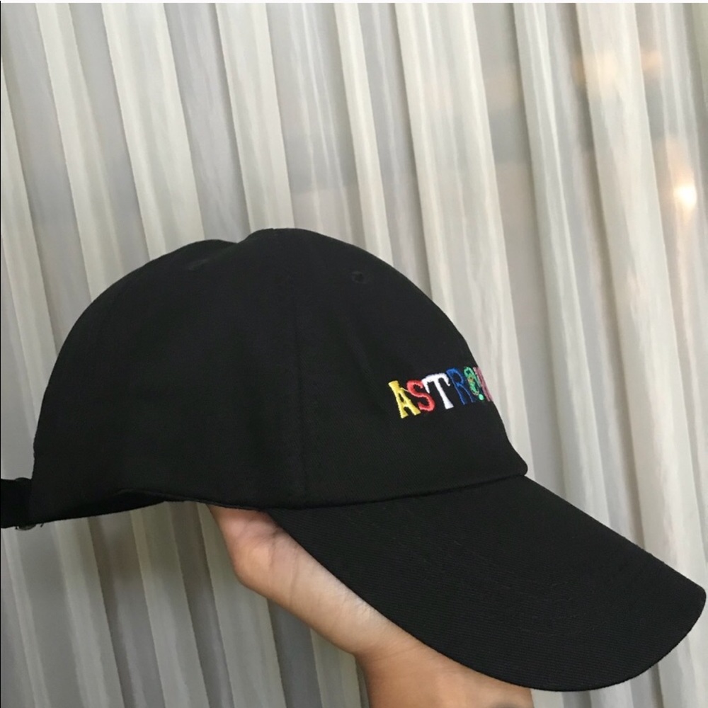 🆕 Astroworld dad hat - Picture 3 of 6